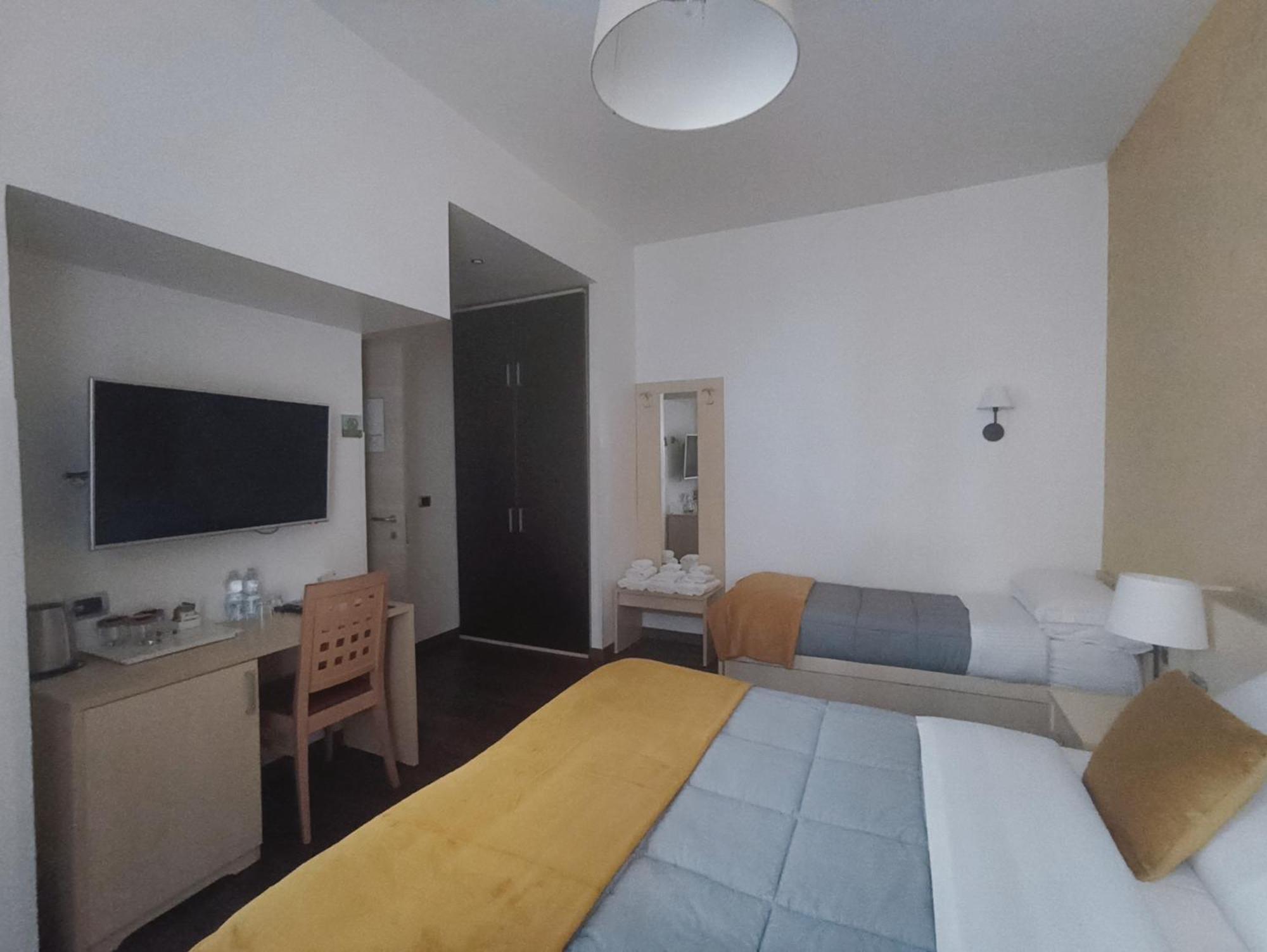 Gasthof Ad 111 Coladirienzo - By Ad