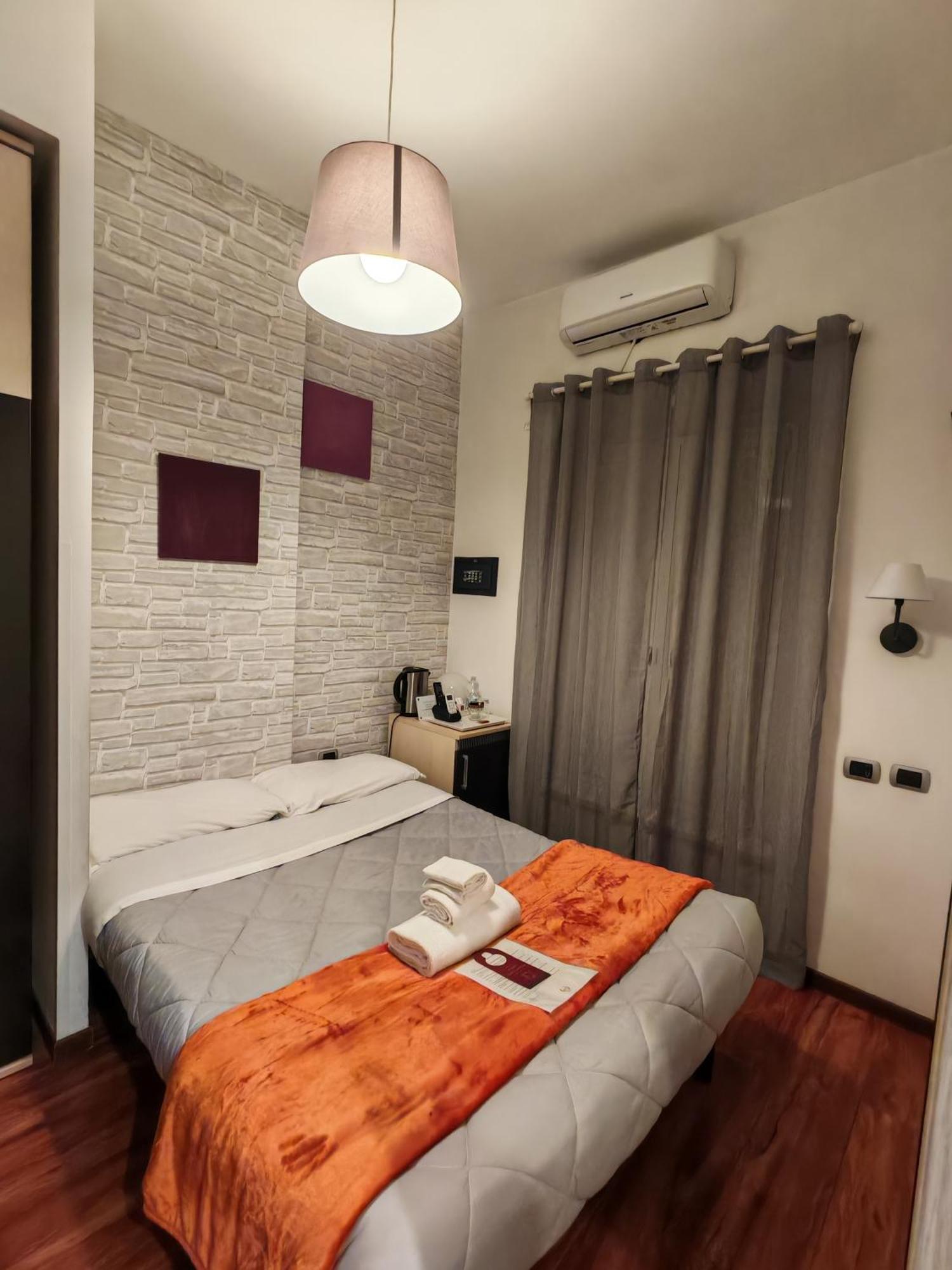 Ad 111 Coladirienzo - By Ad Rom